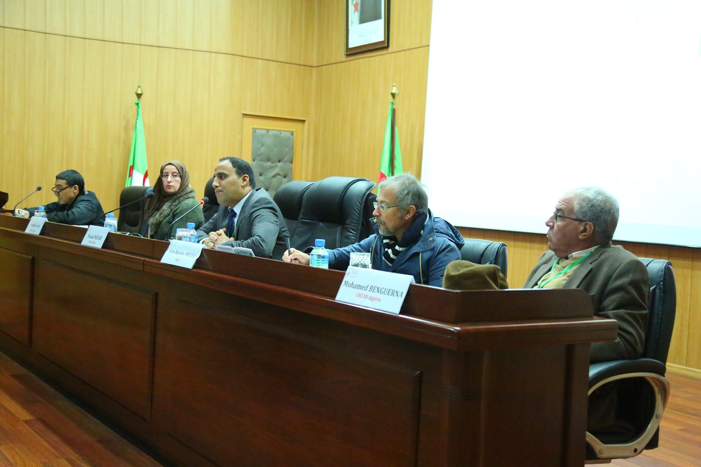 La jeune recherche en sciences sociales et humaines au Maghreb. Institutions et acteurs. Hommage à feu Mohamed Brahim Salhi