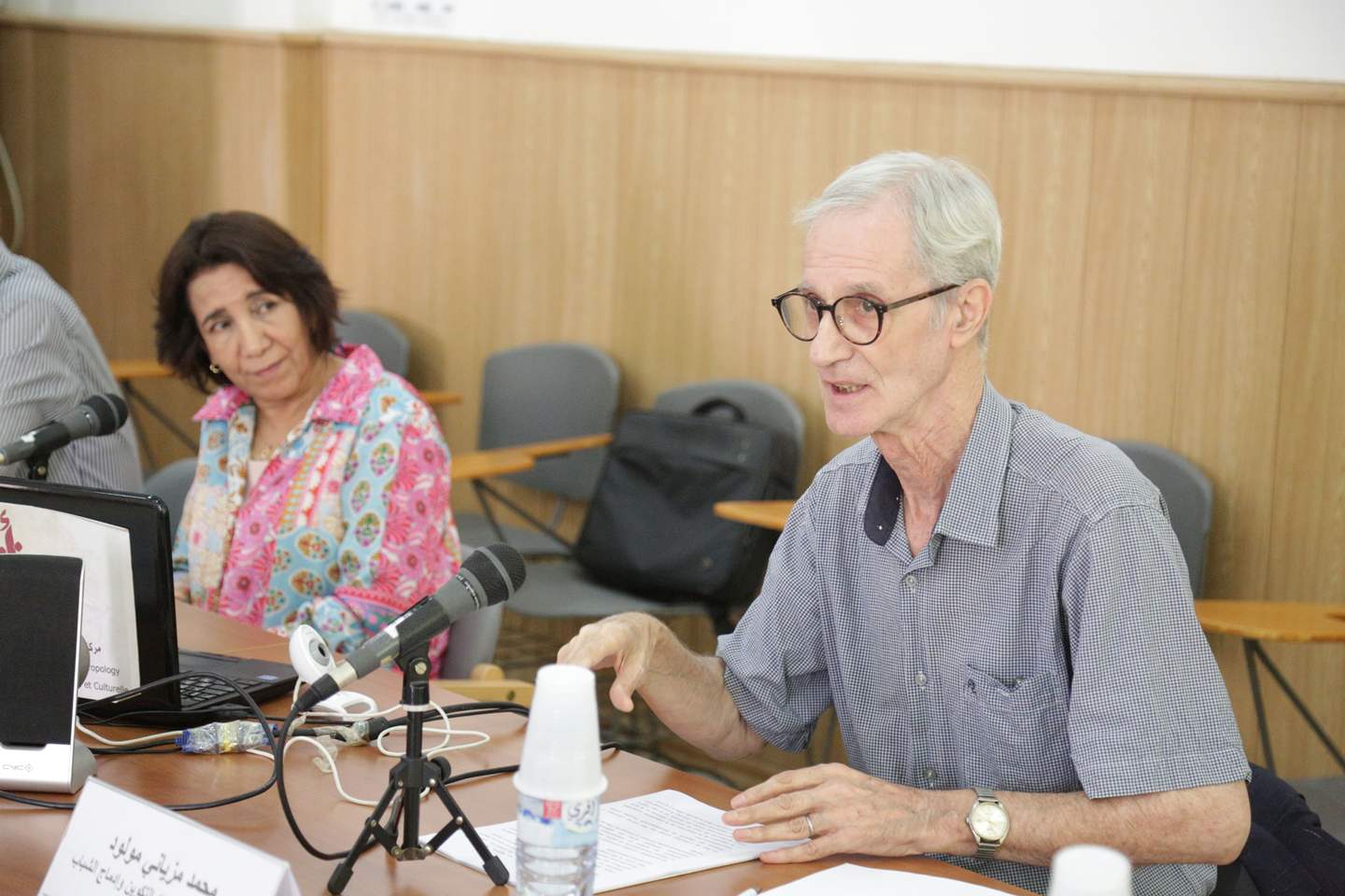 les dispositifs d'insertion de l'accompagnement institutionnel des personnes défavorisées dans le cadre du filet social