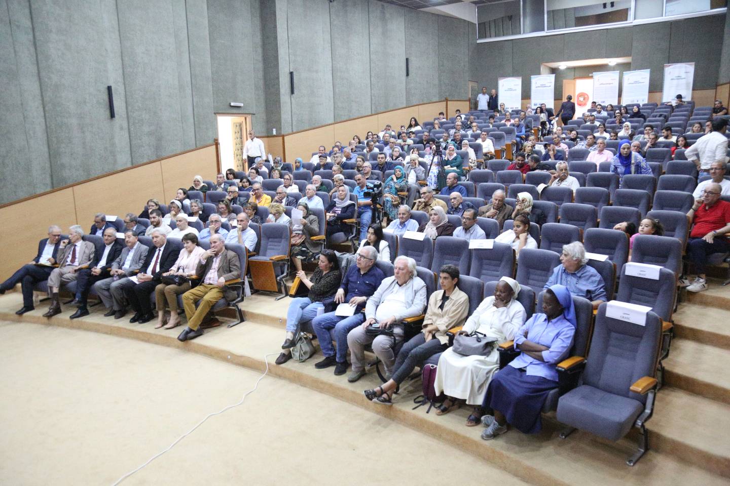 Les hommes de vertu et de générosité : tolérance et coexistence pacifique dans les expériences spirituelles